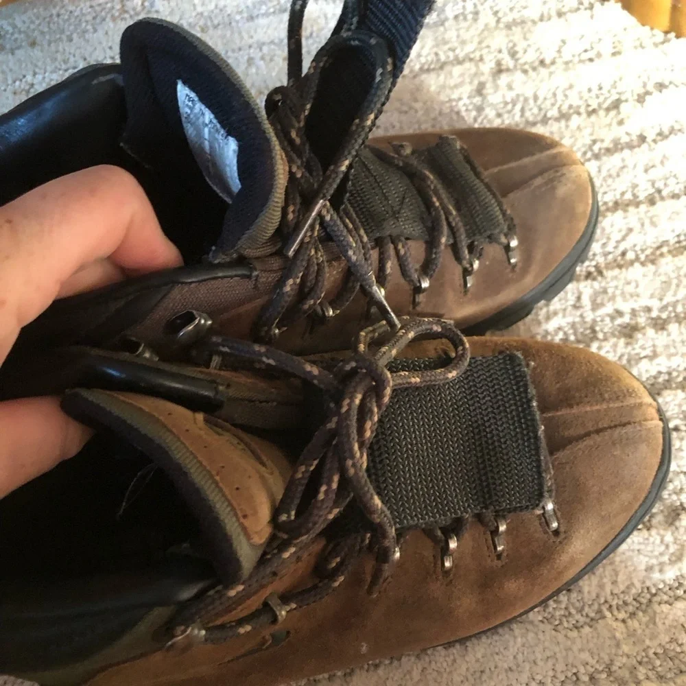 Vintage Nike ACG Hiking Boot Suede Leather Trail Brown/Green 90s size 6